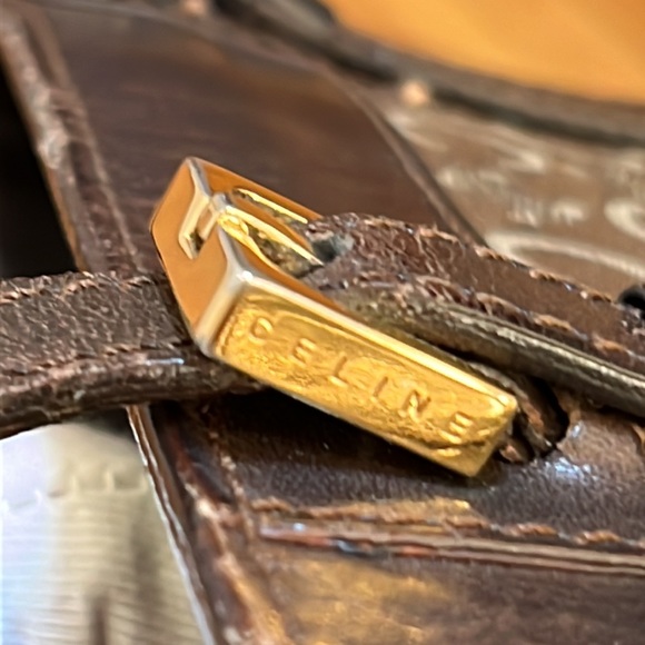 Celine Tote - Picture 15 of 16